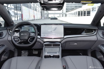 2026款海豹07 DM-i 1.5T 230km 尊荣型图片