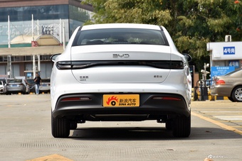 2025款海豹05 DM-i 智驾版 55KM豪华型