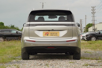 2025款AION Y Plus 610 智享版