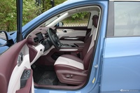 2023款奔腾T90 2.0T 自动睿智型