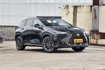  2024 Lexus NX 260 front drive version