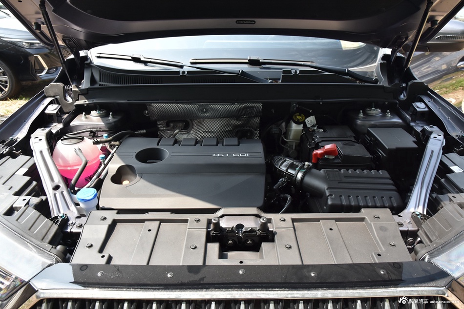 2025款瑞虎7 PLUS 1.6TGDI DCT尊贵型