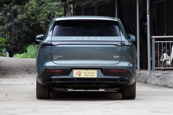 2025款星纪元 ET 增程 240 Pro四驱高速辅助驾驶