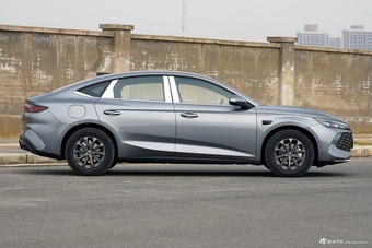 2025款秦L DM-i 智驾版 80KM领先型