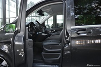 2020款奔驰V级 V 260 L 长轴距豪华版