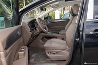 2023款威然 改款 330TSI 豪华版