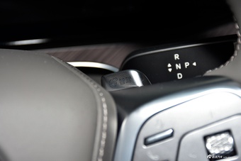 2026款腾势N9 尊荣型