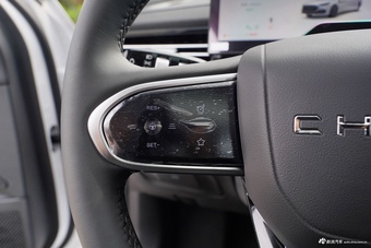 2025款艾瑞泽8 Pro 2.0T 尊享型