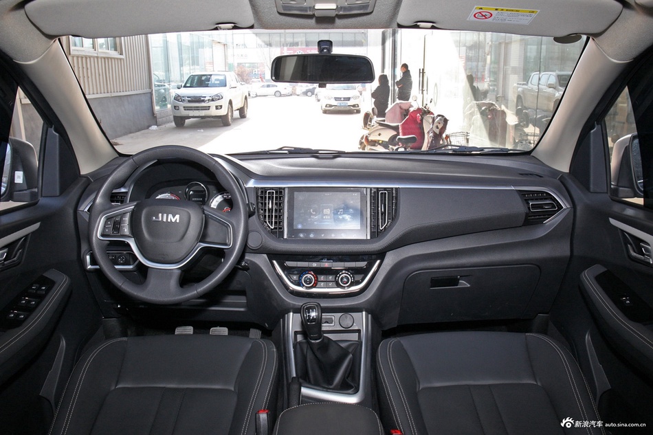 2022款经典瑞迈2.8T柴油两驱舒享型标轴版