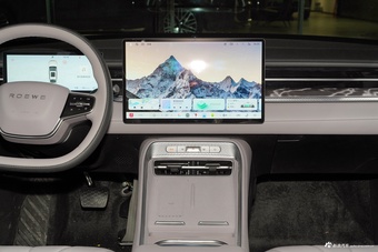 2025款荣威M7 DMH 160km臻享版