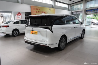 2024款GL8陆尊PHEV 奢享版 7座