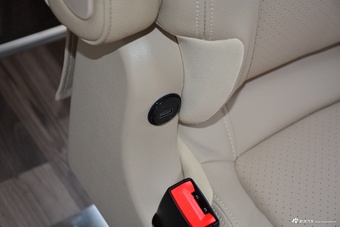 2022款凯锐浩克2.0L途悦豪华9座高顶1TZS