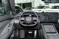 2025款小鹏P7 750 四驱高性能 Ultra