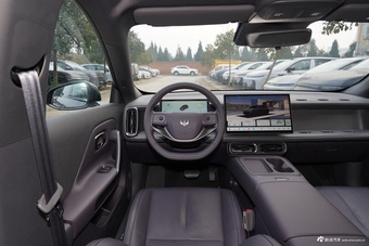 2026款零跑Lafa5 605 Pro