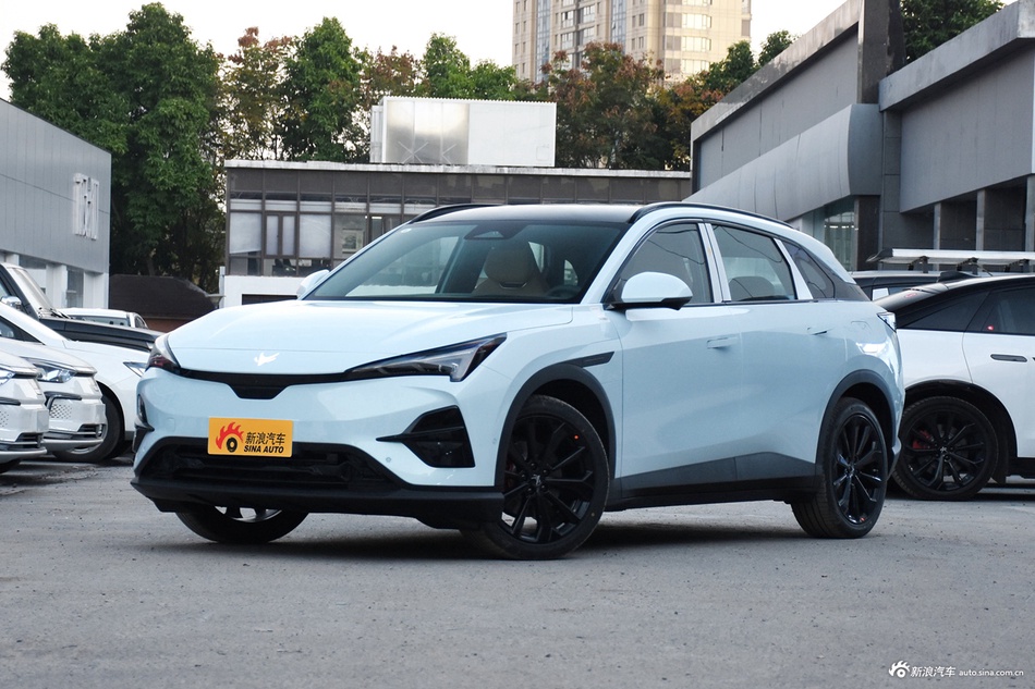 2024款极狐αT5 660 MAX