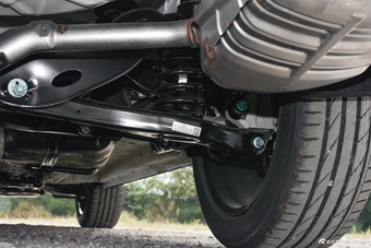 2026款瑞虎9 2.0T 自动两驱耀享版