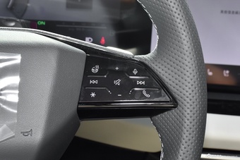 2026款奥迪A5L Sportback 尊享quattro型