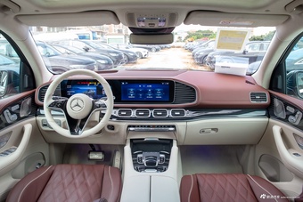 2026款迈巴赫GLS 480 4MATIC 礼逸版
