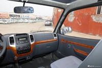 2021款金旅海狮1.8L汽油版物流车龙运GL850长轴中顶LJ4A18Q6