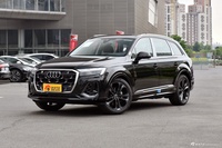 2025款奥迪Q7 55 TFSI quattro S line运动型