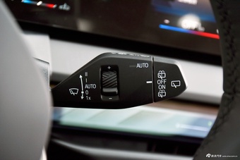 2025款宝马X3 25L xDrive 豪华套装