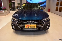 2022款奥迪A7L 55 TFSI quattro S-line 志远型流晶套装