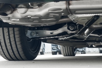 2026款奥迪A6L 45 TFSI quattro 臻选动感型