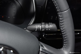 2026款汉兰达 2.5L智能电混双擎四驱精英版 7座