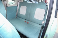 2023款凌宝uni 超甜版手动座椅