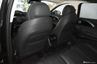 2025款星途凌云 300T 两驱超越版