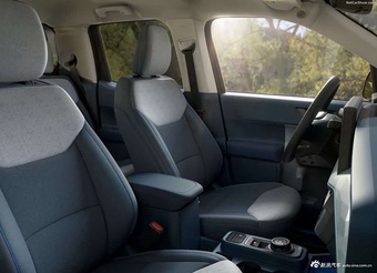 2025款Maverick 基本型 官图