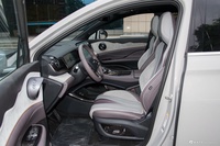 2024款护卫舰07荣耀版 DM-i 205KM 旗舰型