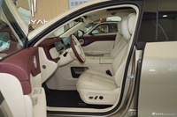 2025款岚图知音 后驱乾崑版