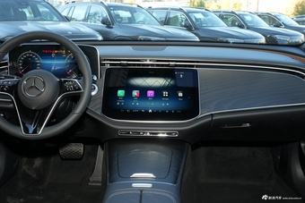 2026款奔驰E级 260 L 经典型