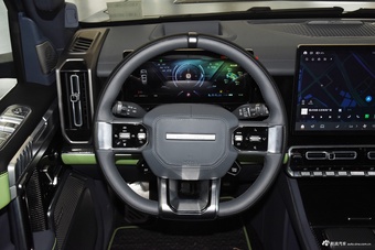 2024款猛士M800 1.5T 125km 高顶版