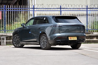 2025款星纪元 ET 增程 265 Max城区辅助驾驶