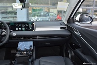 2022款哪吒U 智400 Pro 磷酸铁锂