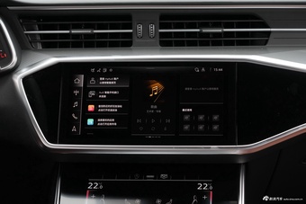 2026款奥迪A6L 45 TFSI 臻选动感型