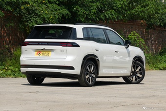2027款AION i60 520km 激光雷达版