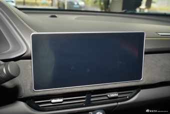 2025款Emira 2.0T DCT Turbo SE