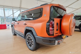 2025款纵横G700 纵野版 5座