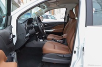 2021款锐骐6 2.3T自动四驱柴油豪华型平底货箱M9T