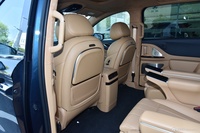 2025款岚图梦想家 PHEV 四驱尊贵乾崑版