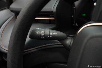 2026款卡罗拉 1.8L 双擎 先锋版