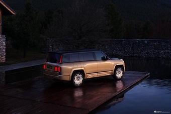 2025款仰望U8L 鼎世版 官图