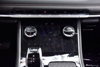 2025款瑞虎8 卓越版 230TCI 自动豪华版 5座