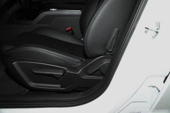2021款帝豪新能源EV Pro