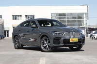 2022款宝马X6 xDrive40i 尊享型 M运动套装