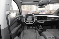 2023款奥迪Q4 e-tron 50 quattro 创境版