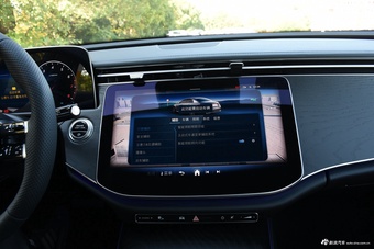 2025款奔驰E级 E 300 L 时尚运动型